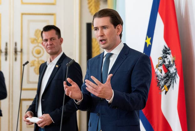 20210601 Press statements on the increasing willingness to vaccinate VIENNA, AUSTRIA - JUNE 1: Minister for social affairs Wolfgang Mueckstein (Green Party) and Federal Chancellor Sebastian Kurz (OEVP) giving a press statements on the increasing willingness to vaccinate at Federal Chancellery on June 1, 2021 in Vienna, Austria. WIEN, OESTERREICH - 1. JUNI: Sozialminister Wolfgang Mueckstein (Gruene) und Bundeskanzler Sebastian Kurz (OEVP) bei einem Pressestatement zur steigenden Impfbereitschaft im Bundeskanzleramt am 1. Juni 2021 in Wien, Oesterreich. 210601_SEPA_32_052 Copyright: xMartinxJuenx SEPAxMedia
