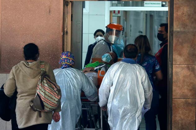 Santiago, June 2, 2021 Several hospitals in the Metropolitan Region already have 99% occupancy of critical beds as a result of the pandemic of Covid 19 In the photo a young man is admitted to the hospital San Jose in the commune of Independencia Javier Salvo Aton Chile, Santiago Chile Aton 515030  Copyright: JAVIERxSALVO ATONxCHILE