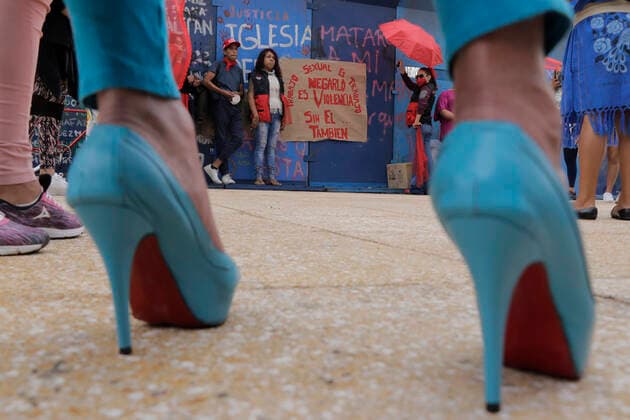 News Bilder des Tages International Day Of Sex Workers In Mexico Sex workers, cisgender and transgender, at the Monument to the Revolution in Mexico City during the COVID-19 health emergency and yellow epidemiological traffic light in the capital, who commemorated the International Day of Sex Workers, to make visible their experiences and respect for their rights. Mexico City Mexico vieyra-notitle210602_npfbE  Copyright: xGerardoxVieyrax