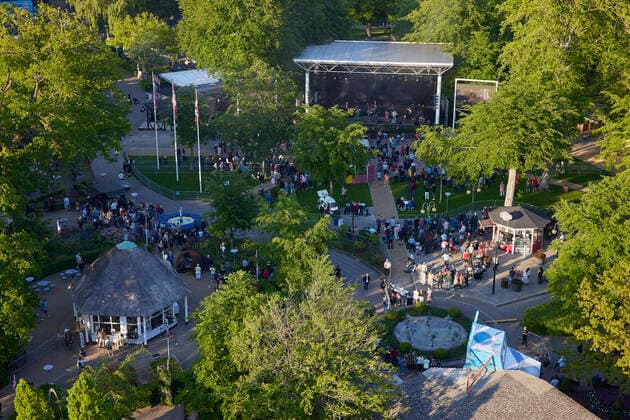 Lars Lilholt Band takes the stage twice when Fed Friday concerts return in Tivoli Friheden in Aarhus, Friday 4 June 2021 Despite corona restrictions, the Aarhus music tradition Fed Fredag in Tivoli Friheden returns from Friday 4 June, Aarhus  Copyright: Copyrightx x2021xMikkelxBergxPedersen.xAllxrightsxreserverdxaccordingxtoxDanishxlaw.xForxmorexinformationxorxtoxbuyxthisximage, MikkelxBergxPedersenx COP200 spdk20210604-213741-L
