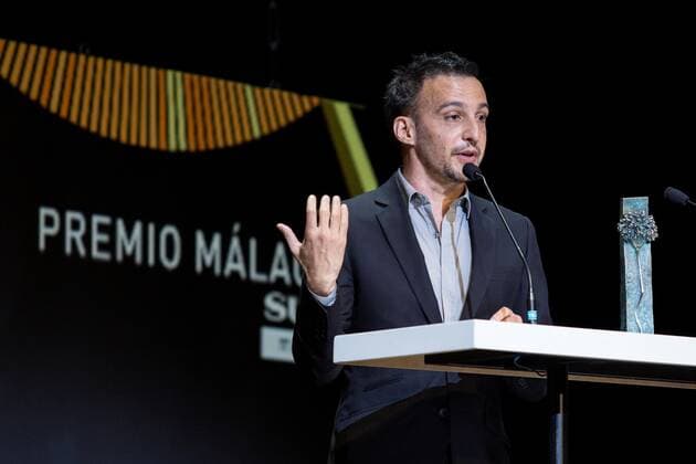 Spanish director Alejandro Amenabar delivers a speech after receiving the Malaga award for his career during a Malaga s Festival Cinema gala at the Cervantes Theatre in Malaga, southern Spain, 5 June 2021. MALAGA S CINEMA FESTIVAL !ACHTUNG: NUR REDAKTIONELLE NUTZUNG!  Copyright: xDanielxPerezx GRAF4244 20210605-637585339077630634
