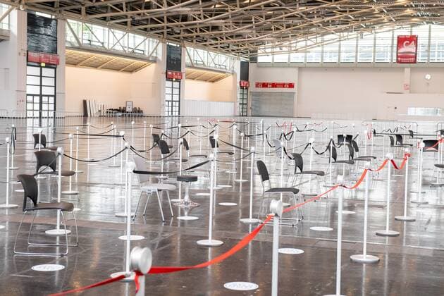 Waiting area in front of the registration stations, press event on the occasion of the 500 000 stationary vaccination in the Munich Vaccination Centre, 06 06 2021 Munich Bavaria Germany Copyright: xkolbert-press UlrichxGamelx