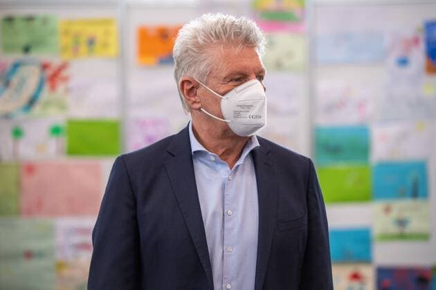 Mayor of Munich Dieter Reiter, press event on the occasion of the 500 000 in-patient vaccination in the Munich Vaccination Centre, 06 06 2021 Munich Bavaria Germany Copyright: xkolbert-press UlrichxGamelx