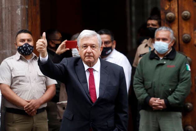 Lopez Obrador Mexical Legislative Elections 2021 MEXICO CITY, MEXICO - JUNE 6: Mexico s President AndrÃ s Manuel Lopez Obrador accompanied by his wife Beatriz Gutierrez Müller raises his thumb after voting at the polling place located at the Archbishop s Museum during Mexican Legislative elections to elect federal deputies , Mexico s mayors and Councilman on June 6, 2021 in Mexico City, Mexico. Copyright: xLuisxBarronx EYEPIXGROUP_LB_06062021_8319