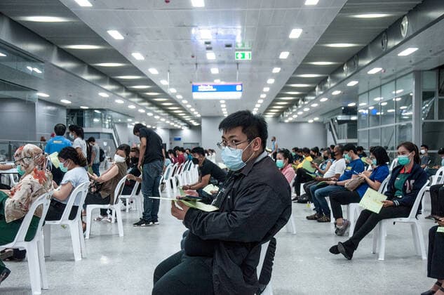 June 7, 2021, Bangkok, Thailand: People wait to be vaccinated with AstraZeneca vaccine during a mass vaccination against COVID-19 at Bang Sue Grand Station in Bangkok..Thailand started a mass vaccination against COVID-19 coronavirus pandemic across the country in an effort to contain the nationwide spread of COVID-19 coronavirus pandemic from 7 June 2021 onward. Bangkok Thailand - ZUMAs197 20210607_zaa_s197_098 Copyright: xPeeraponxBoonyakiatx