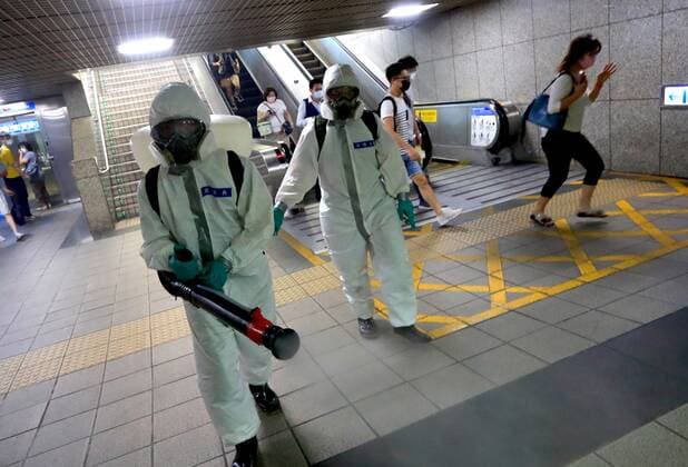 Military Disinfection Amid Rising Covid-19 Cases Military officers disinfect public areas and transport in Taipei, following a outbreak across the island with an increasing number of domestic infections and deaths related to the Covid-19 disease, in Taipei, Taiwan, 8 June 2021. Taipei Taiwan ceng-notitle210608_npjwF  Copyright: xCengxShouxYix
