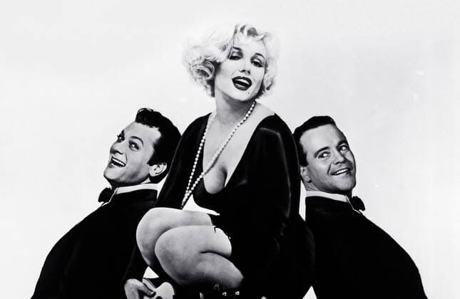 Marilyn Monroe, Tony Curtis, Jack Lemmon, Some Like it Hot (1959) MGM UA File Reference 34145-145THA Hollywood CA USA  34145145THA