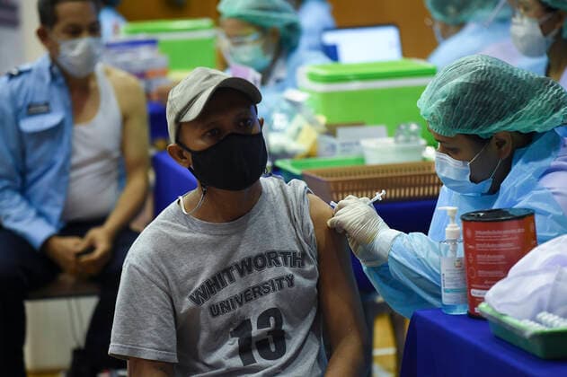 Mass Vaccination Against COVID-19 In Bangkok Health officials administer doses of vaccine AstraZeneca against COVID-19 to Thai people at a gymnasium vaccination center in Bangkok, Thailand, 09 June 2021. Bangkok Thailand laowilas-notitle210609_npKcV  Copyright: xAnusakxLaowilasx