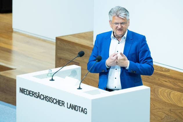 GERMANY, LOWER SAXONY, HANOVER, 09 06 2021 Plenary Session in the Lower Saxony State Parliament Stefan Politze SPD , Deputy Parliamentary Group Chairman, gives a speech in plenary on the agenda item Our triad for strong early childhood education Quality, freedom from fees and a place for every child in the topical hour