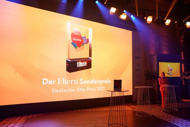 Presentation of the German KITA Award 2021 Current, 09 06 2021, Berlin, Morderatorin Barbara Schoeneberger at the presentation of the DEer ELTERN special award at the German KITA Award 2021 Berlin Berlin Germany