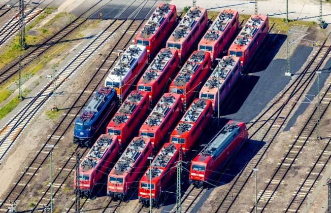 Luftbild, Betriebsbahnhof, DB-Baureihe 101,Diesellok, DB-Baureihe 111, ICE Werk Dortmund, Kaiserbrunnen, Dortmund, Ruhrgebiet, Nordrhein-Westfalen, Deutschland !ACHTUNGxMINDESTHONORARx60xEURO! *** Aerial view, depot, DB class 101,diesel locomotive, DB class 111, ICE factory Dortmund, Kaiserbrunnen, Dortmund, Ruhr area, North Rhine-Westphalia, Germany ATTENTIONxMINESTHONORARx60xEURO