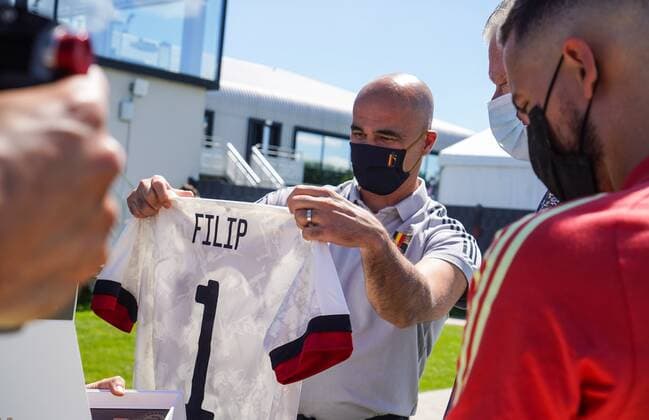 TUBIZE, BELGIUM - JUNE 10 : Royal visit of King Philip at the basecamp of the Belgian Red Devils in Tubize prior to the 16th UEFA 2020 European Football Championship on June 10, 2021 in Tubize, Belgium, 10 06 2021 FOOTBALL : Belgique Activites Media EURO2020 - 10 06 2021 Photonews Panoramic  Photonews Panoramic