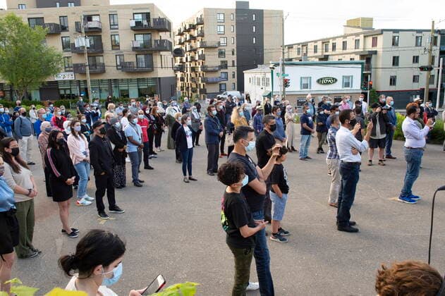 June 11, 2021, QUEBEC, PQ, Canada: People gather at the Quebec Mosque shooting commemoration site in a vigil to honor the victims of an anti-Muslim attack in London Ont. Friday, June 11, 2021 in Quebec City. QUEBEC Canada  - ZUMAc35_ 20210611_zaf_c35_122 Copyright: xJacquesxBoissinotx