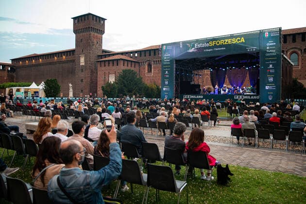 Paolo Jannacci Performs In Milan The inauguration concert of Estate Sforzesca on June 11, 2021 in Milan, Italy. Milan Italy bremec-notitle210611_npQkM  Copyright: xAlessandroxBremecx