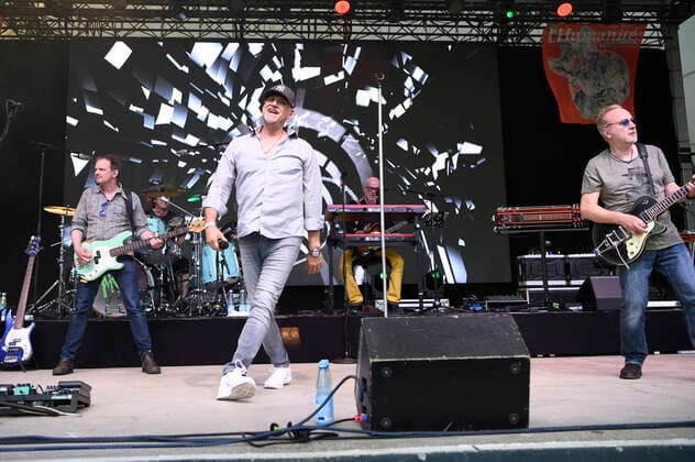 Christian Decker, Rainer Schumann, Kai Wingenfelder, Gero Drnek and Martin Huch from Fury in the Slaughterhouse live as part of the Back on Stage concert series at the Gilde Parkbühne Hannover, 11 06 2021 Foto:xC.xNiehausx xFuturexImage