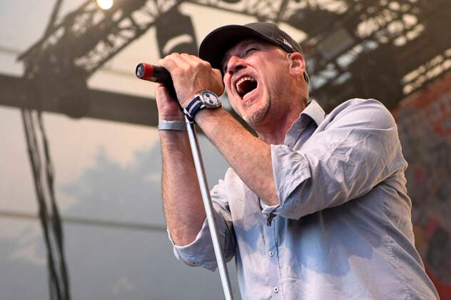 Kai Wingenfelder of Fury in the Slaughterhouse live as part of the concert series Back on Stage at the Gilde Parkbühne Hannover, 11 06 2021 Foto:xC.xNiehausx xFuturexImage