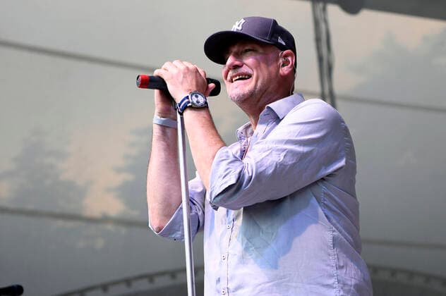 Kai Wingenfelder of Fury in the Slaughterhouse live as part of the concert series Back on Stage at the Gilde Parkbühne Hannover, 11 06 2021 Foto:xC.xNiehausx xFuturexImage