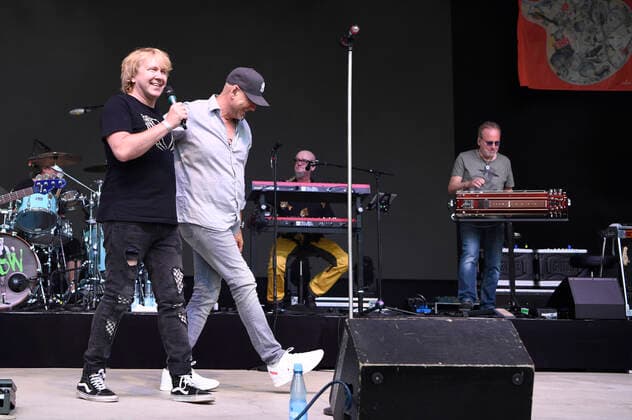 Tobias Künzel Die Prinzen and Kai Wingenfelder, Gero Drnek and Martin Huch from Fury in the Slaughterhouse live as part of the concert series Back on Stage at the Gilde Parkbühne Hannover, 11 06 2021 Foto:xC.xNiehausx xFuturexImage