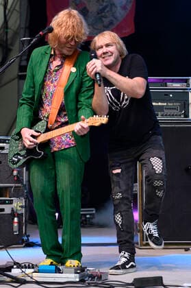 Christof Stein Schneider from Fury in the Slaughterhouse and Tobias Künzel Die Prinzen live as part of the concert series Back on Stage at the Gilde Parkbühne Hannover, 11 06 2021 Foto:xC.xNiehausx xFuturexImage