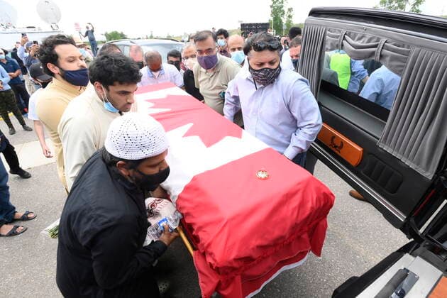 June 12, 2021, London, on, Canada: Pallbearers load a casket into a hearse after a funeral service for the four Muslim family members killed in a deadly vehicle attack, at the Islamic Centre of Southwest Ontario in London, Ont., on Saturday, June 12, 2021. Talat Afzaal, 74, her son Salman Afzaal, 46, his wife Madiha Salman, 44, and their 15-year-old daughter Yumna Salman all died last Sunday night while out for a walk after a man in a truck drove them down in what police have called a premeditated attack because they were Muslim. London Canada - ZUMAc35_ 20210612_zaf_c35_064 Copyright: xNathanxDenettex