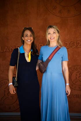 Alice Belaidi et Anne Marivin CELEBRITES : Internationaux de France Roland Garros 2021 - Finale Hommes - Paris - 13 06 2021 JBAutissier Panoramic 