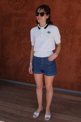 Internationaux de tennis de Roland Garros 2021. Village du 13 Juin 268961 2021-06-13 France Demoustier, Anaïs  Copyright: xSergexArnalx xStarfacex STAR_268961_030