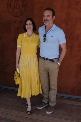 Internationaux de tennis de Roland Garros 2021. Village du 13 Juin 268961 2021-06-13 France Dujardin, Jean; Pechalat, Nathalie  Copyright: xSergexArnalx xStarfacex STAR_268961_033