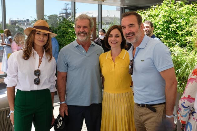 Internationaux de tennis de Roland Garros 2021. Village du 13 Juin 268961 2021-06-13 France Gibson, Mel; Dujardin, Jean; Fares, Nadia; Pechalat, Nathalie  Copyright: xSergexArnalx xStarfacex STAR_268961_049