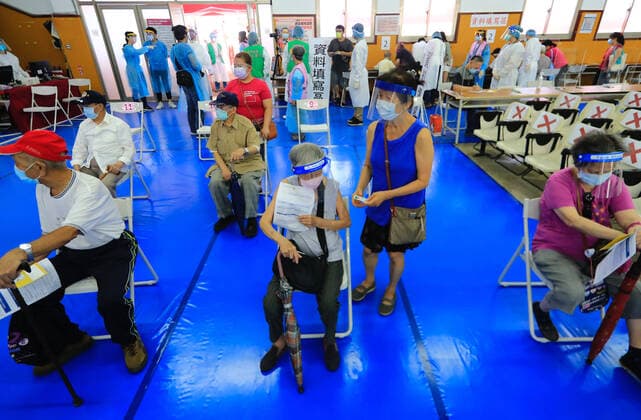 June 15, 2021, New Taipei, New Taipei, Taiwan: Elderly people wait for consultation before getting a Astra Zeneca vaccine, as the authority commences its nationwide vaccination programmes today, following a local Covid-19 outbreak jeopardising the economy and medical systems with a dramatic surge in death toll and infection rates. The donated 1.24 million doses of Astra Zeneca vaccines by Japan are to be jabbed among six priority groups including medical and disease control workers and people working in high-risk conditions, according to Taiwan CECC, as the island struggles to combat the uncurbed outbreak, New Taipei Taiwan - ZUMAs313 20210615_zip_s313_009 Copyright: xDanielxCengxShou-Yix
