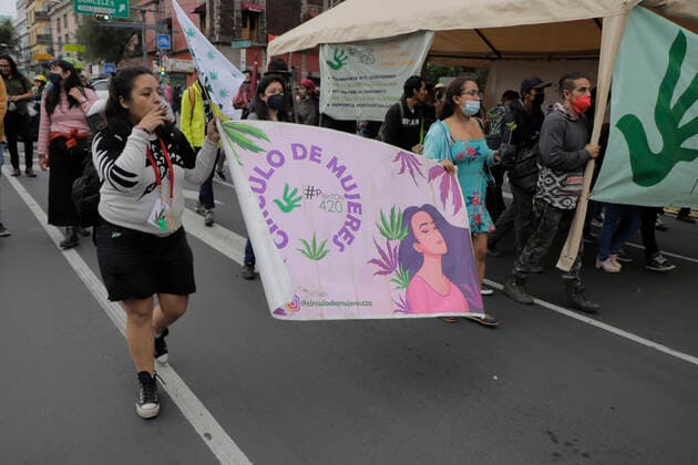 Marijuana Users March For Legalisation In Mexico Women from the Mexican Cannabis Movement and Planton 420 marched in front of the Palace of Fine Arts in Mexico City to demand from the Supreme Court of Justice of the Nation, the fair regularisation and use of marijuana, its various types of cultivation, from self-cultivation for personal consumption, cultivation in solidarity, respect for free development, freedom of association and non-criminalisation. Mexico City Mexico vieyra-notitle210614_npfk1  Copyright: xGerardoxVieyrax