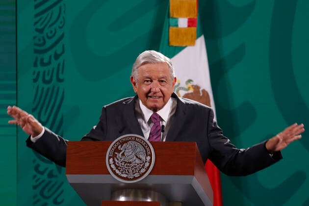 Mexiko, Präsident Andres Manuel Lopez Obrador Pressekonferenz in Mexiko-Stadt Mexican President Lopez Obrador Daily Briefing MEXICO CITY, MEXICO - JUNE 16: The President of Mexico, Andres Manuel Lopez Obrador, gesticulates while response the questions of the media during his daily briefing at National Palace on June 16, 2021 in Mexico City, Mexico. Copyright: xLuisxBarronx EYEPIXGROUP_LB_16062021_9076