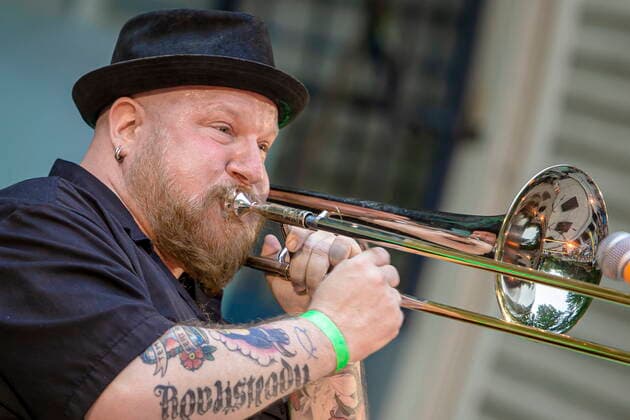 The Dresden reggae and ska band Yellow Umbrella on the picture Dr Ring Ding during their performance at the Weißer Hirsch concert venue in Dresden