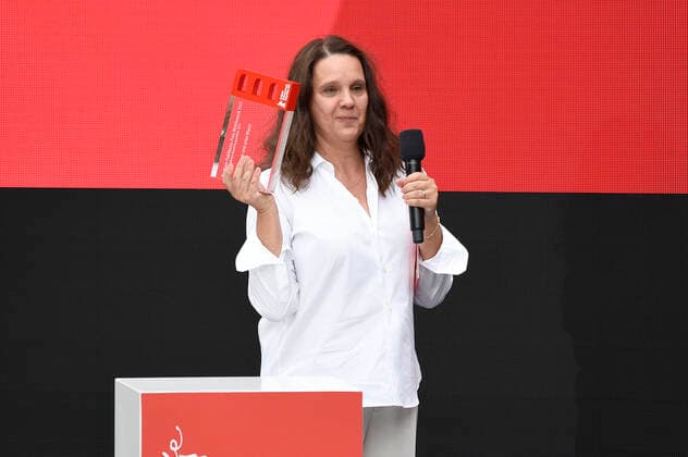 Winner Maria Speth at the award ceremony of the Audience Award Competition 2021 for the documentary film Herr Bachmann und seine Klasse at the Berlinale Summer Special 2021 71 Berlin International Film Festival at the open-air cinema Museumsinsel Berlin, 20 06 2021 Foto:xN.xKubelkax xFuturexImage