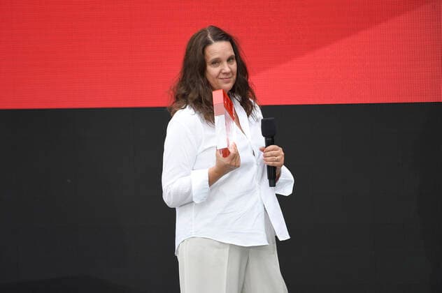 Winner Maria Speth at the award ceremony of the Audience Award Competition 2021 for the documentary film Herr Bachmann und seine Klasse at the Berlinale Summer Special 2021 71 Berlin International Film Festival at the open-air cinema Museumsinsel Berlin, 20 06 2021 Foto:xN.xKubelkax xFuturexImage