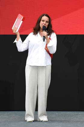 Winner Maria Speth at the award ceremony of the Audience Award Competition 2021 for the documentary film Herr Bachmann und seine Klasse at the Berlinale Summer Special 2021 71 Berlin International Film Festival at the open-air cinema Museumsinsel Berlin, 20 06 2021 Foto:xN.xKubelkax xFuturexImage