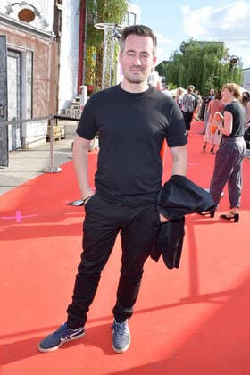 Award ceremony of the First Steps Award 2021 Christian Schwochow, director Arrival to the 22 award ceremony, red carpet to the newcomer award First Steps Award 2021 at the Holzmarkt in Berlin on 21 06 2021 Photopress Mueller