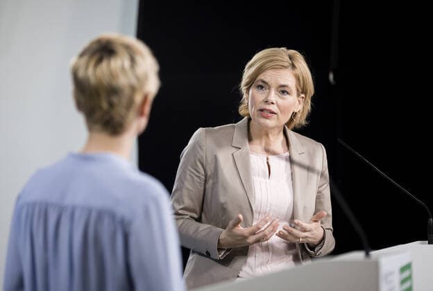 Federal Minister of Agriculture Julia Kloeckner, CDU, taken at the award ceremony of the insect competition in Berlin 22 06 2021 Berlin Germany Copyright: xFelixxZahn photothek.netx