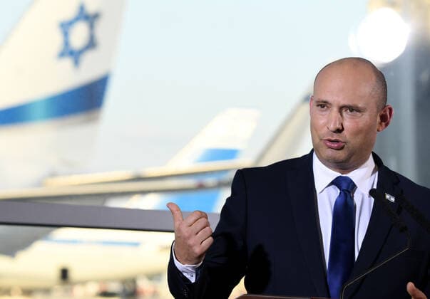 Coronavirus in Israel, Naftali Bennett Pressekonferenz am Flughafen Tel Aviv (210622) -- TEL AVIV, June 22, 2021 -- Israeli Prime Minister Naftali Bennett speaks at Ben Gurion International Airport near Tel Aviv, Israel, on June 22, 2021. Bennett said on Tuesday that a recent rise in COVID-19 cases constitutes a new outbreak in the country. ( JINI via Xinhua) ISRAEL-BEN GURION INTERNATIONAL AIRPORT-PM-COVID-19 YossixZeliger 
