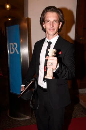 Jan Philipp Weyl at the 20 award ceremony of the Peace Prize of the German Film The Bridge at Cuvillies Theater Munich, 22 06 2021 Foto:xS.xAdamx xFuturexImage