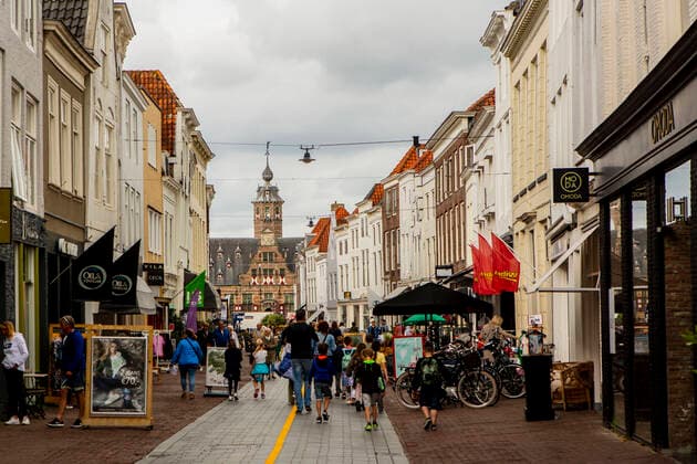 In the Netherlands, the Corona restrictions will be relaxed on 26 June As here in Middelburg Zeeland Walcheren, there will then no longer be a mask requirement when shopping The distance requirement will continue to apply Corona relaxations Netherlands