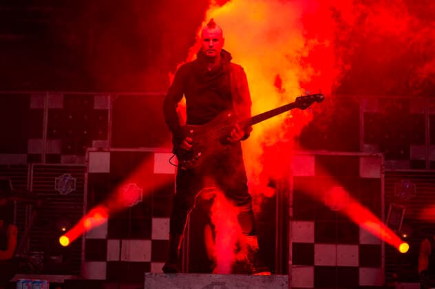 Tilmann Carbow of Völkerball live at the concert series Back on Stage at the Gilde Parkbühne Hannover, 24 06 2021 Foto:xU.xStammx xFuturexImage
