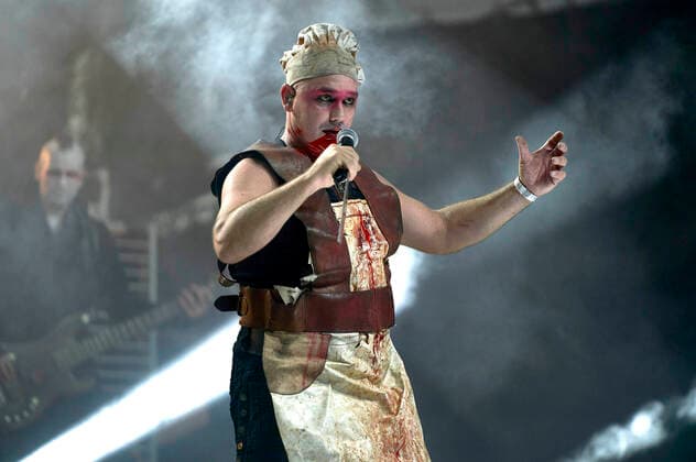 Rene Anlauff of Völkerball live at the concert series Back on Stage at the Gilde Parkbühne Hannover, 24 06 2021 Foto:xU.xStammx xFuturexImage