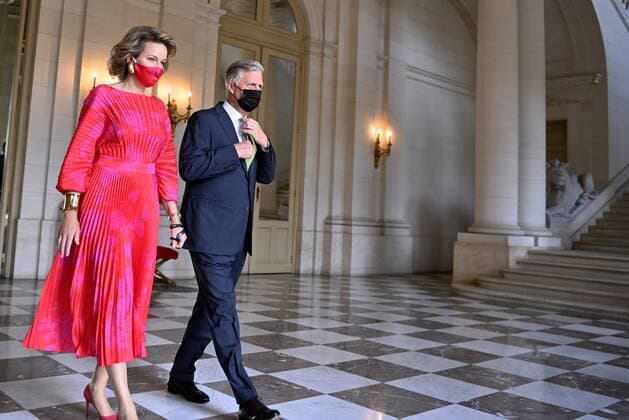 Entertainment Bilder des Tages Queen Mathilde of Belgium and King Philippe - Filip of Belgium pictured during an audience at the Royal Castle in Laeken - Laken, Friday 25 June 2021.  ERICxLALMAND 3018220