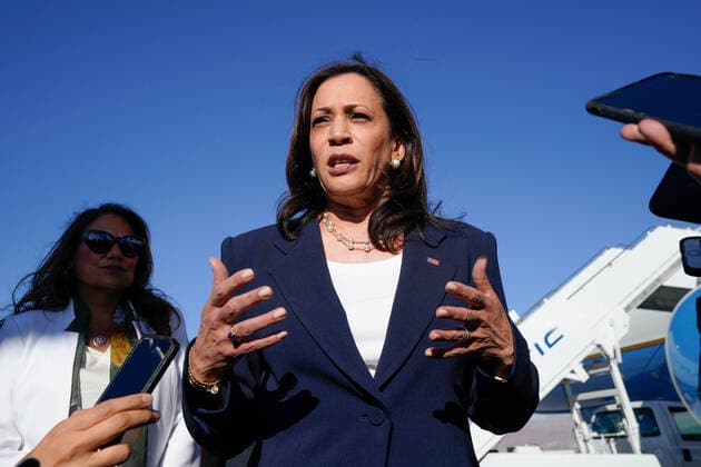 U.S. Vice President Kamala Harris arrives at El Paso International Airport in Texas to visit the border in El Paso, Texas on June 25, 2021.  WAX20210625937 YurixGripas