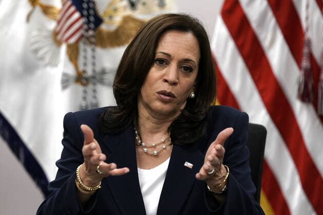 U.S. Vice President Kamala Harris meets with faith and community leaders who are assisting with the processing of migrants seeking asylum at El Paso International Airport in El Paso, Texas on June 25, 2021.  WAX20210625983 YurixGripas