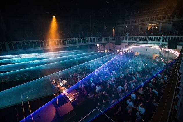 AMSTERDAM Dj Reinier Zonneveld during a performance in Paradiso The pop stage reopens its doors at full capacity Inside, visitors do not have to keep 1 5 meters away ANP PAUL BERGEN  Copyright: xHollandsexHoogtex xxANPx x433046990x