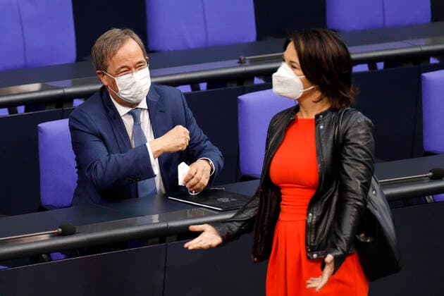Armin Laschet and Annalena Baerbock in the 236 session of the German Bundestag in the Reichstag building Berlin, 24 06 2021 Foto:xC.xHardtx xFuturexImage