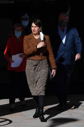 GLADYS BEREJIKLIAN COVID19 PRESSER, NSW Premier Gladys Berejiklian arrives to speak to the media during a press conference in Sydney, Sunday, June 27, 2021. More than five million people in Greater Sydney and its surrounds have gone into a 14-day lockdown as health authorities try to regain control of a coronavirus outbreak. ( NO ARCHIVING, EDITORIAL USE ONLY, NO USE IN BOOKS WITHOUT CONSENT SYDNEY NSW AUSTRALIA  Copyright: xJOELxCARRETTx 20210627001552869810