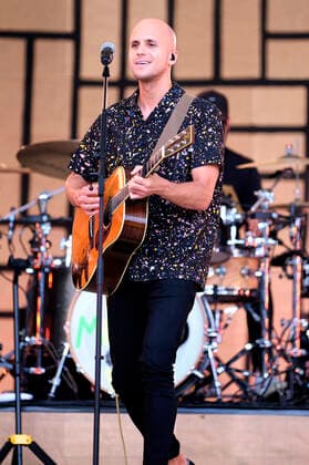 Milow live as part of the concert series Back on Stage at the Gilde Parkbühne Hannover, 27 06 2021 Foto:xU.xStammx xFuturexImage