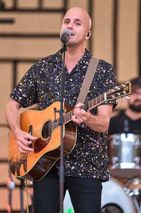 Milow live as part of the concert series Back on Stage at the Gilde Parkbühne Hannover, 27 06 2021 Foto:xU.xStammx xFuturexImage